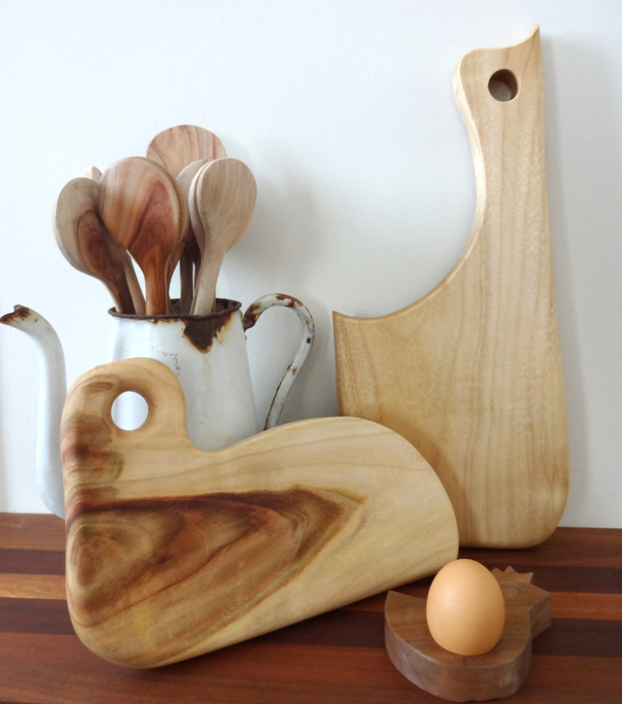 Hand-carved breadboards - Houtkapper products